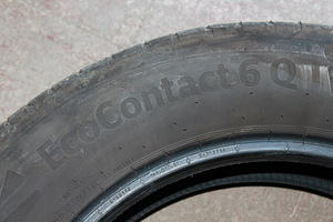 Летние шины CONTINENTAL 215/60 R17 (3 фото из 5)