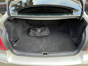Toyota avensis (4 foto / 11)