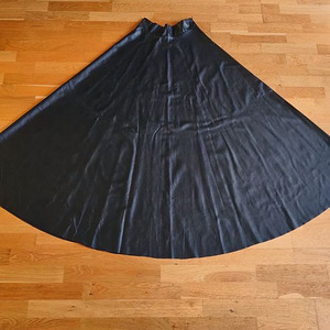 Fantaastiline lendlev nahkseelik Soodustus 170€ UUS S-L (3 foto / 9)