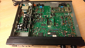 Shanling TU100 FM Tuner kahe antennisisendiga (10 foto / 10)