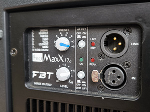 Aktiivkõlarid ProMaxx12A komplekt (4 foto / 4)