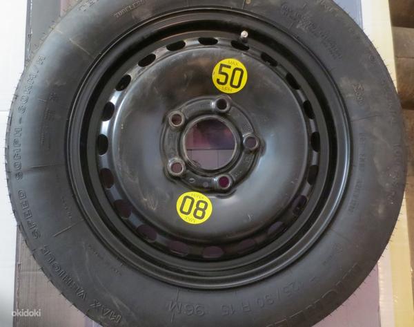 Запасная шина BMW Michelin TEX T125 / 90 R15 (фото #1)