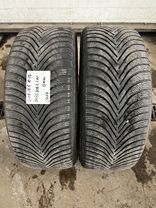 215/55 R17 MICHELIN (2 foto / 2)