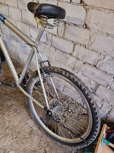 Jalgratas. Rattad 26" raam 19(?)" (2 foto / 6)