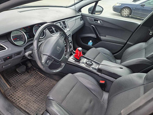 Peugeot 508 (12 foto / 14)