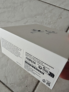 AirPods pro (gen2) charging case only + box + kaabel (3 foto / 3)