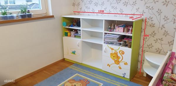 Мебель для детской комнаты Meblik Happy Animals тумбы, кровать, ковер, стол (фото #2)