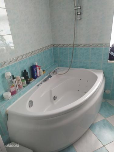 Продам ванну джакузи совсем оборудованием в хорошем состояни (фото #1)