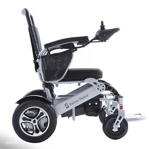 Складная электрическая инвалидная коляска с дистанционным управлением (фото #2)