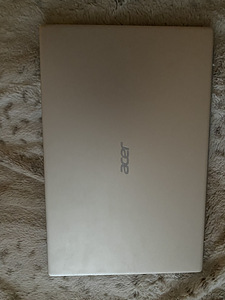Ноутбук Acer Swift 1 (2 фото из 3)