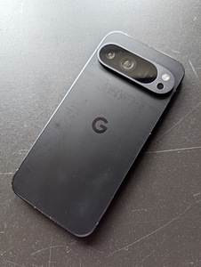 Google Pixel 9 Pro (1 foto / 3)