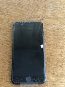 iPhone 8 Plus серый 64gb (2 фото из 5)