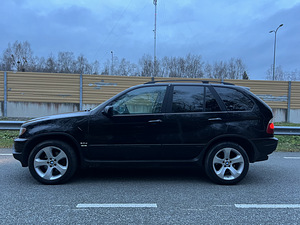 BMW x5 3.0d (5 фото из 11)
