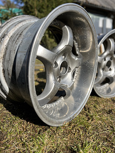Диски r16 4x100 (8 фото из 8)