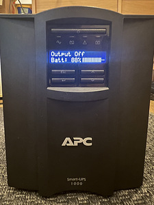 APC Smart-UPS 1000