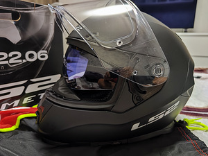 MOTO KIIVER LS2 STORM 2 "L" (2 foto / 4)