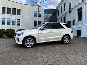 Mercedes-Benz ML 350 AMG pakett 3.0 190kW (3 foto / 8)