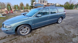Müüa Volvo v70 (4 foto / 11)