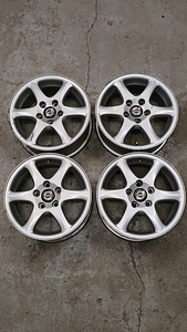 Volvo 5x108 15" veljed (1 foto / 5)