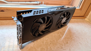 XFX AMD Radeon™ RX 480 GTR 8GB (1 foto / 3)