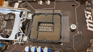 MSI H81M-P33 Socket 1150 emaplaat (3 foto / 3)