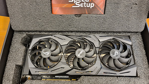 UUS ASUS Rog Strix RX5700XT 8Gb (1 foto / 3)