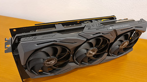 UUS ASUS Rog Strix RX5700XT 8Gb (2 foto / 3)