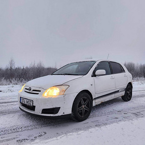 Toyota Corolla 2006a 1.4 66kw (2 foto / 7)