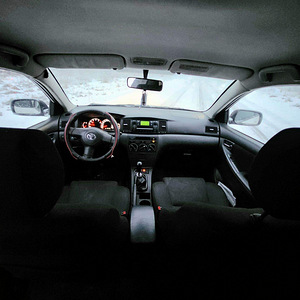 Toyota Corolla 2006a 1.4 66kw (6 foto / 7)