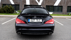 Mercedes-Benz CLA200 2014 (6 foto / 15)