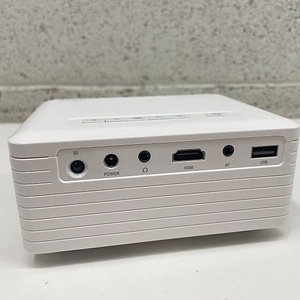 UUS! Mini projektor statiiviga (6 foto / 10)