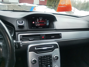 Volvo v70 2016 (7 фото из 8)