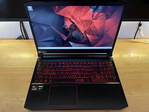 Acer Nitro 5(R7-4800H 8C/16T,GTX1650Ti,24GB RAM,512GB SSD) (5 foto / 7)