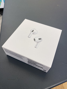 AirPods 3 (1 фото из 1)