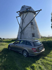 Mercedes-Benz c220d AMG-packet (3 foto / 11)