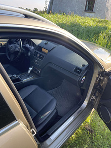 Mercedes c220 AMG-packet (10 foto / 15)