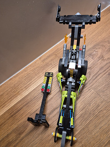 Lego 42103 (2 фото из 3)