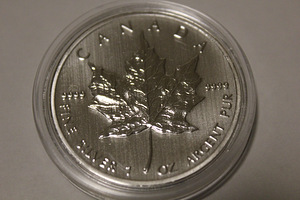 1 oz Kanada Maple Leaf hõbemünt 2013, 2014