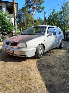 M/V: Golf 3 2.0 85kw (1 foto / 5)