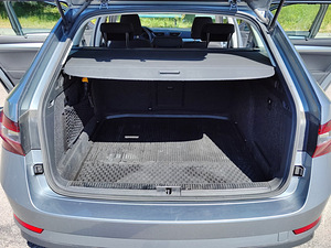 Skoda Superb Ambition Plus 1.4 TSi ACT ACC (5 foto / 12)