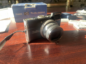 Canon Powershot SX200 IS (komplekt) (2 foto / 4)