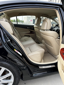 Lexus GS 300 (10 foto / 13)