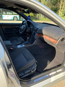 BMW 530d (6 фото из 10)