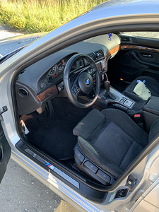 BMW 530d (7 фото из 10)