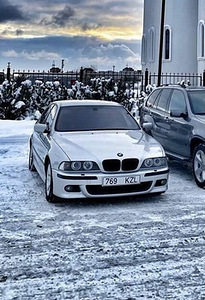 BMW 530d (1 фото из 10)