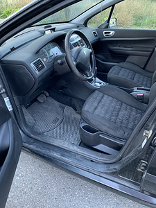 Peugeot 307 (5 фото из 6)