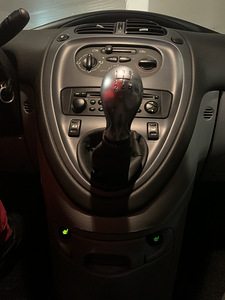 Citroen Xsara Picasso (7 foto / 7)