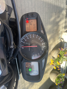 Suzuki Gsr 600 (5 foto / 6)