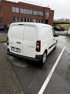 Peugeot Partner (3 фото из 8)