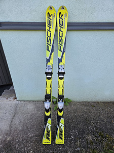 Müüa kasutatud laste FISHER RC4 GS mäesuusad . (1 foto / 5)